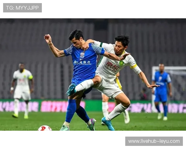 中超主裁风波升级：判罚再引热议